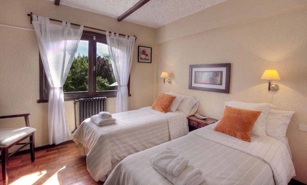 Hosteria Del Prado San Carlos de Bariloche Pokoj fotografie